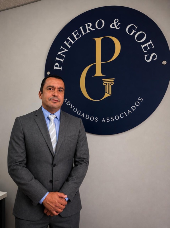 Dr. David Pinheiro